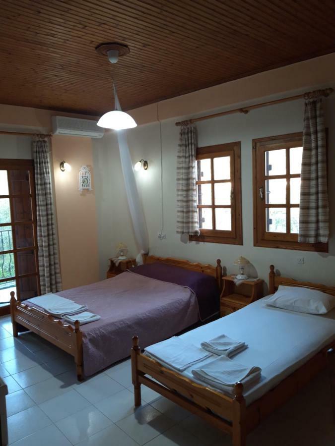 Koutadelias Rooms Kalamos  Luaran gambar