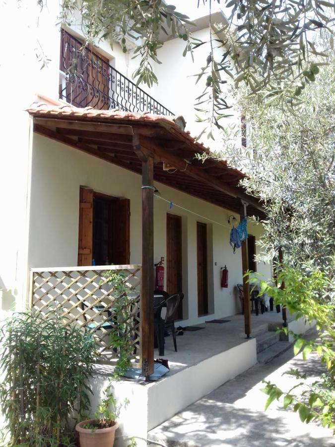 Koutadelias Rooms Kalamos  Luaran gambar